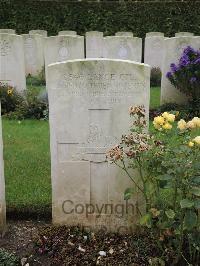 Doullens Communal Cemetery Extension No.1 - Roberts, Alfred Methven