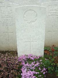 Doullens Communal Cemetery Extension No.1 - Slade, Austin Hugh