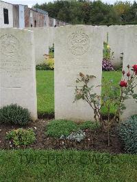 Doullens Communal Cemetery Extension No.1 - Sanderson, M