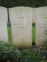 Doullens Communal Cemetery Extension No.1 - Saunders, William Charles