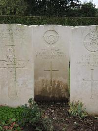 Doullens Communal Cemetery Extension No.1 - Saywell, Sydney