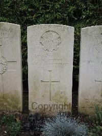 Doullens Communal Cemetery Extension No.1 - Shipley, George William