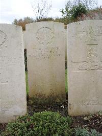 Doullens Communal Cemetery Extension No.1 - Simpson, David