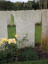 Doullens Communal Cemetery Extension No.1 - Slack, Thomas