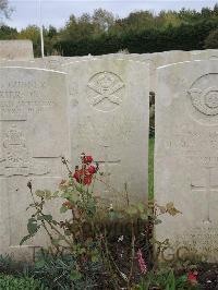 Doullens Communal Cemetery Extension No.1 - Smith, Harold