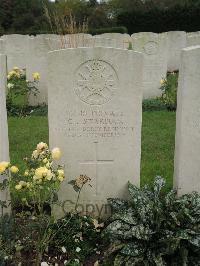 Doullens Communal Cemetery Extension No.1 - Starbuck, Charles