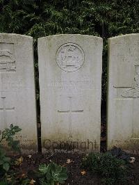 Doullens Communal Cemetery Extension No.1 - Stevens, Arthur Thomas