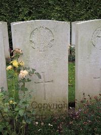 Doullens Communal Cemetery Extension No.1 - Swindells, John