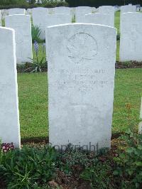 Doullens Communal Cemetery Extension No.1 - Todd, J J