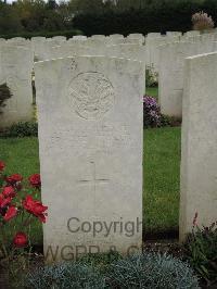 Doullens Communal Cemetery Extension No.1 - Taylor, Edward