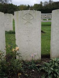 Doullens Communal Cemetery Extension No.1 - Thomas, William John