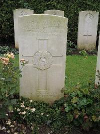 Doullens Communal Cemetery Extension No.1 - Thompson, Joseph