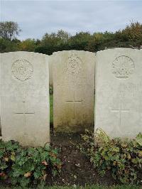 Doullens Communal Cemetery Extension No.1 - Tucker, Ernest