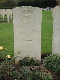 Doullens Communal Cemetery Extension No.1 - Tucker, John Wallace