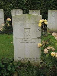 Doullens Communal Cemetery Extension No.1 - Turnbull, Robert Henry