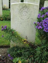 Doullens Communal Cemetery Extension No.1 - Turner, Frederick Thomas