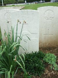 Doullens Communal Cemetery Extension No.1 - Walker, William