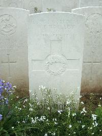 Doullens Communal Cemetery Extension No.1 - Woolley, William Francis