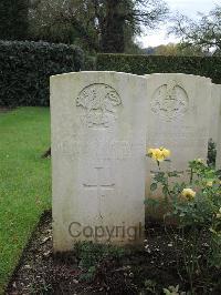 Doullens Communal Cemetery Extension No.1 - Warren, Stanley James Reginald