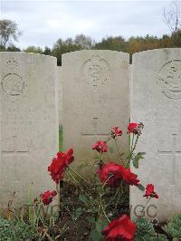 Doullens Communal Cemetery Extension No.1 - While, Jesse Kitchener