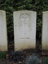 Doullens Communal Cemetery Extension No.1 - Wiley, Robert