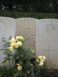 Doullens Communal Cemetery Extension No.1 - Winspear, George Thomas