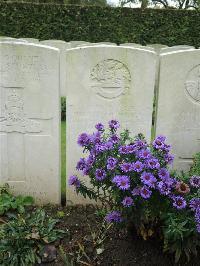 Doullens Communal Cemetery Extension No.1 - Worsam, John Elliot