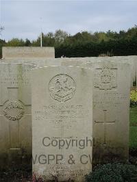 Doullens Communal Cemetery Extension No.1 - Wright, Sidney Arthur