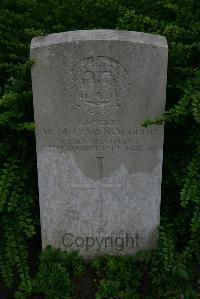 Esnes Communal Cemetery - Vandeleur, William Mountcharles