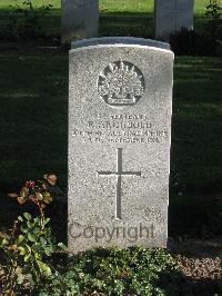 Cite Bonjean Military Cemetery Armentieres - Archbold, Ernest