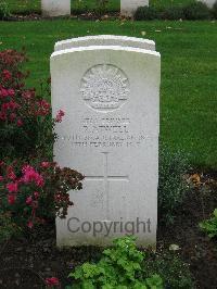 Cite Bonjean Military Cemetery Armentieres - Atwell, Reuben