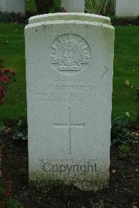 Cite Bonjean Military Cemetery Armentieres - Austerberry, Albert