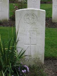 Cite Bonjean Military Cemetery Armentieres - Austin, F