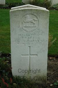 Cite Bonjean Military Cemetery Armentieres - Bailey, J