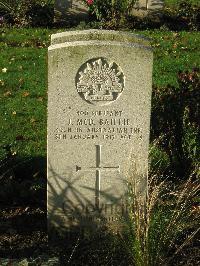 Cite Bonjean Military Cemetery Armentieres - Baillie, John McDonald