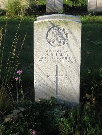 Cite Bonjean Military Cemetery Armentieres - Baker, Sidney Russell