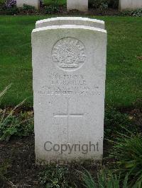 Cite Bonjean Military Cemetery Armentieres - Barker, John George