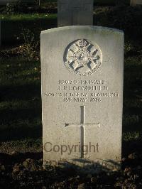 Cite Bonjean Military Cemetery Armentieres - Bloomfield, J