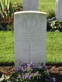 Cite Bonjean Military Cemetery Armentieres - Bobbins, H J