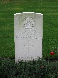 Cite Bonjean Military Cemetery Armentieres - Brown, Samuel