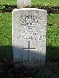 Cite Bonjean Military Cemetery Armentieres - Bryan, J