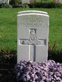 Cite Bonjean Military Cemetery Armentieres - Butcher, Charles Ewart