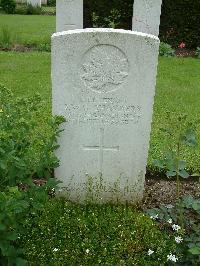 Cite Bonjean Military Cemetery Armentieres - Chambers, Samuel Wallace Graham