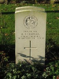 Cite Bonjean Military Cemetery Armentieres - Chapman, Albert John