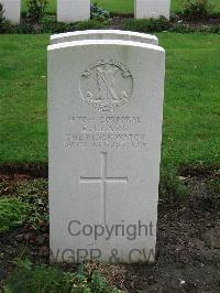 Cite Bonjean Military Cemetery Armentieres - Clark, E