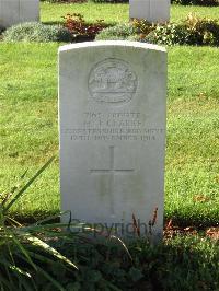 Cite Bonjean Military Cemetery Armentieres - Clarke, H J