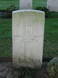 Cite Bonjean Military Cemetery Armentieres - Cook, Harry