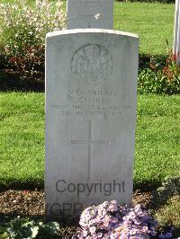 Cite Bonjean Military Cemetery Armentieres - Corken, P