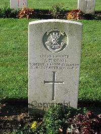 Cite Bonjean Military Cemetery Armentieres - Cosh, J F