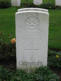 Cite Bonjean Military Cemetery Armentieres - Cotterell, T